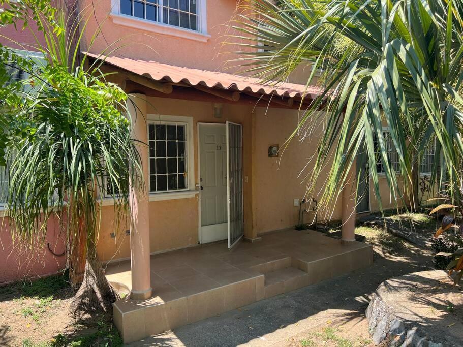Appartement Casa Con Alberca A 8 Min De Playa à Ixtapa  Extérieur photo